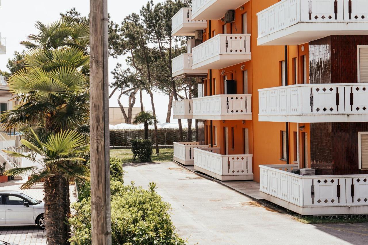 Casa Zanelli Apartment Lignano Sabbiadoro Exterior photo