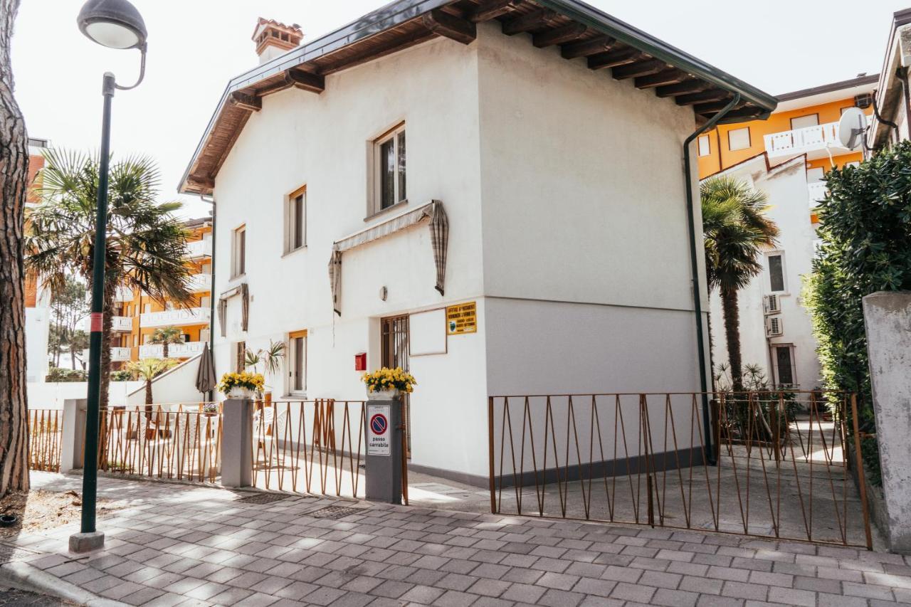 Casa Zanelli Apartment Lignano Sabbiadoro Exterior photo