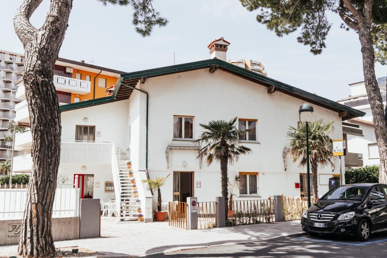 Casa Zanelli Apartment Lignano Sabbiadoro Exterior photo